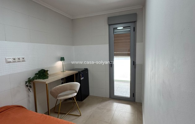Revente - Appartement - Torrevieja - Puerto