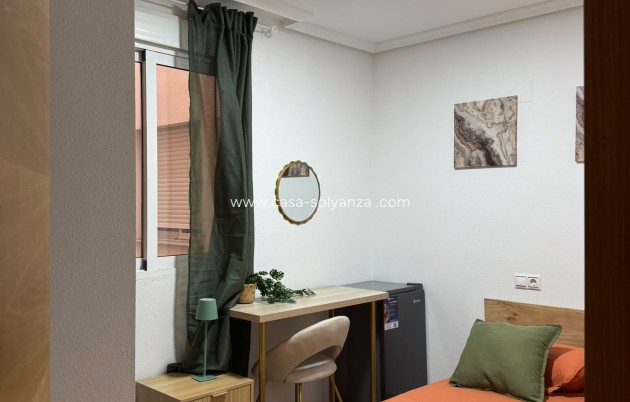 Revente - Appartement - Torrevieja - Puerto