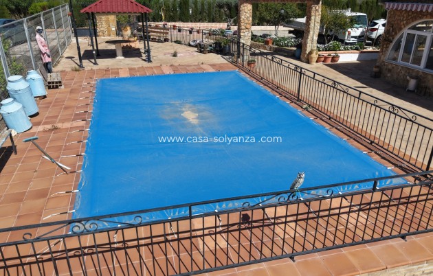 Revente - Appartement - Yecla