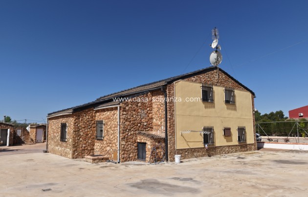 Revente - Appartement - Yecla