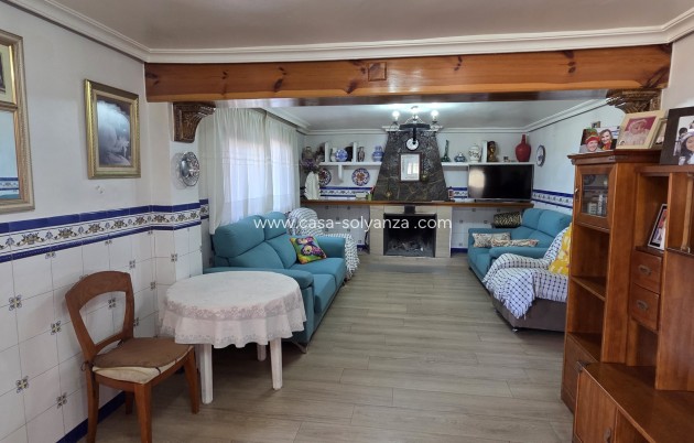 Revente - Appartement - Yecla