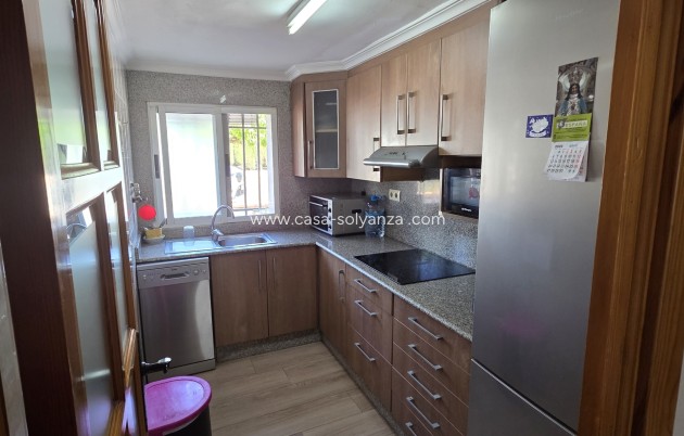Revente - Appartement - Yecla