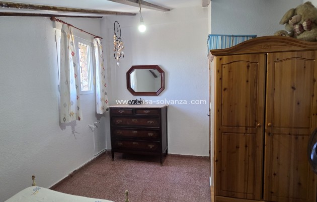 Revente - Appartement - Yecla