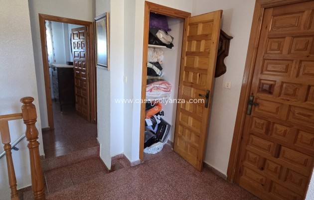 Revente - Appartement - Yecla