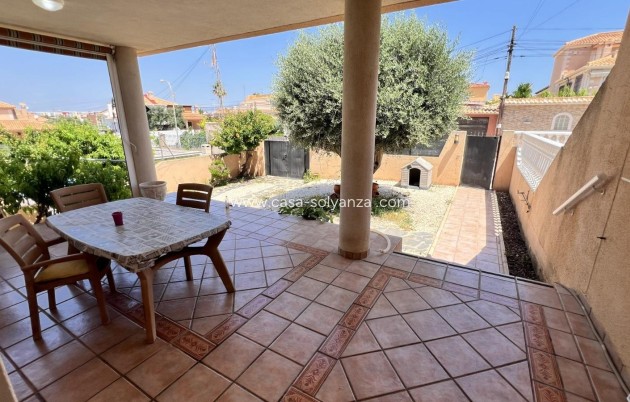 Revente - Villa - Torrevieja - Aguas nuevas