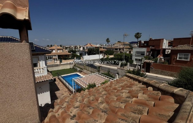 Revente - Villa - Torrevieja - Aguas nuevas