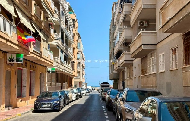 Wiederverkauf - Wohnung - Torrevieja - Playa del Cura
