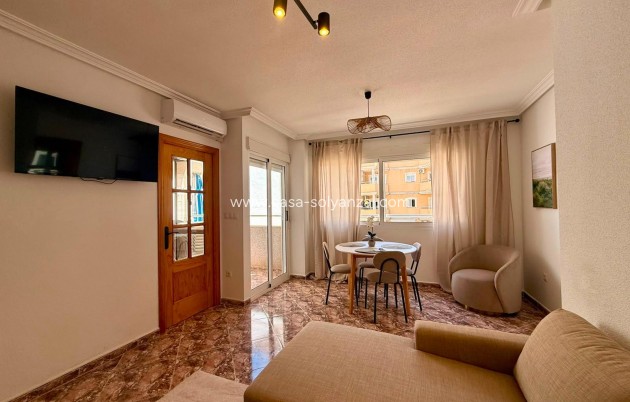 Wiederverkauf - Wohnung - Torrevieja - Playa del Cura