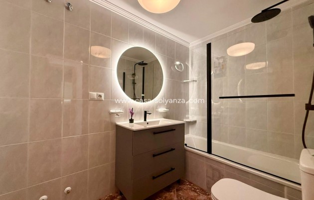 Wiederverkauf - Wohnung - Torrevieja - Playa del Cura