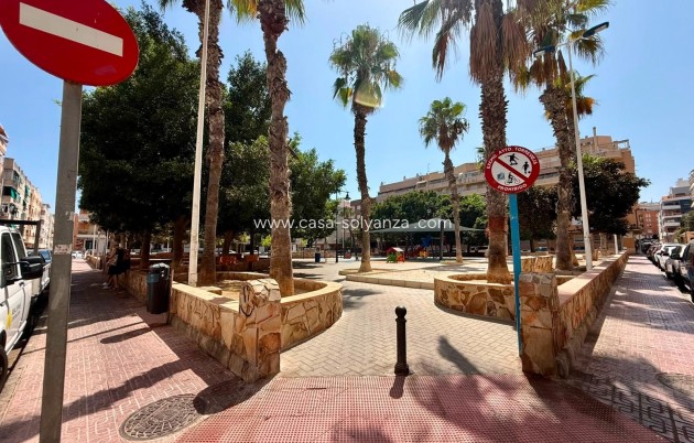 Wiederverkauf - Wohnung - Torrevieja - Playa del Cura