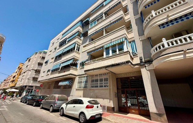 Wiederverkauf - Wohnung - Torrevieja - Playa del Cura