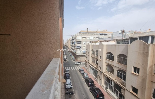 Wiederverkauf - Wohnung - Torrevieja - Center