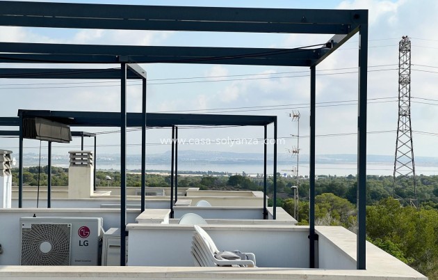 Resale - Villa - Orihuela Costa - Villamartín