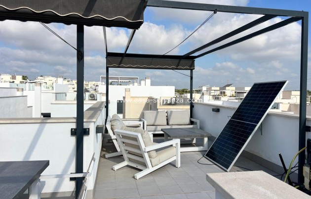 Resale - Villa - Orihuela Costa - Villamartín