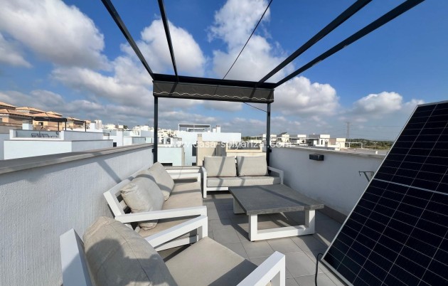 Resale - Villa - Orihuela Costa - Villamartín
