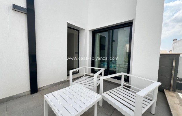 Resale - Villa - Orihuela Costa - Villamartín
