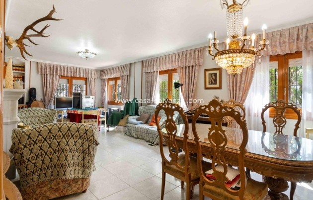 Wiederverkauf - Villa - Torrevieja - Los Balcones