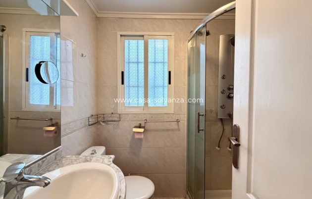Resale - Apartment / flat - Torrevieja - Playa del Cura