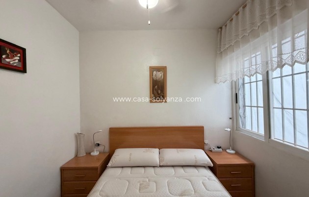 Resale - Apartment / flat - Torrevieja - Playa del Cura
