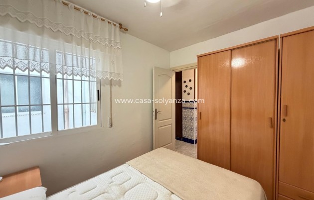 Resale - Apartment / flat - Torrevieja - Playa del Cura