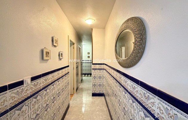 Resale - Apartment / flat - Torrevieja - Playa del Cura