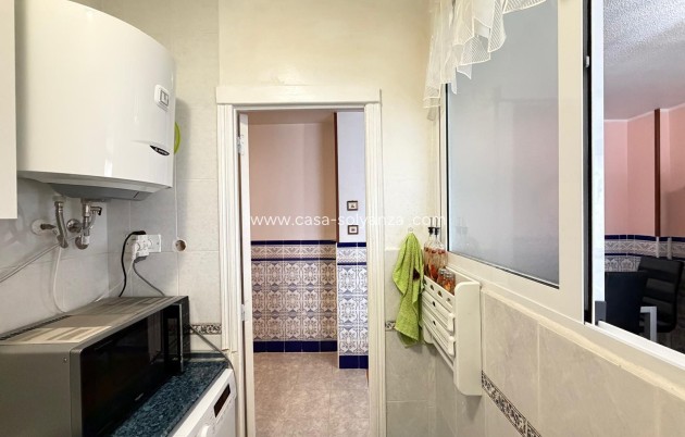 Resale - Apartment / flat - Torrevieja - Playa del Cura