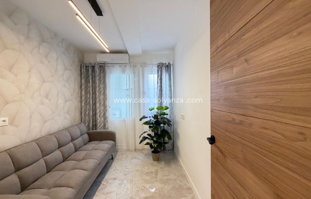 Wiederverkauf - Wohnung - Torrevieja - Playa del Cura
