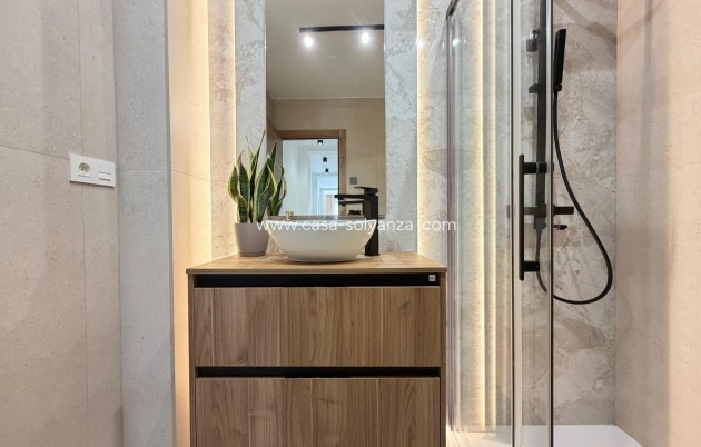Wiederverkauf - Wohnung - Torrevieja - Playa del Cura