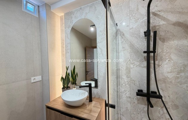 Wiederverkauf - Wohnung - Torrevieja - Playa del Cura