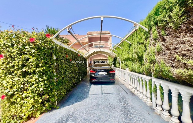 Resale - Villa - Torrevieja - Los Balcones