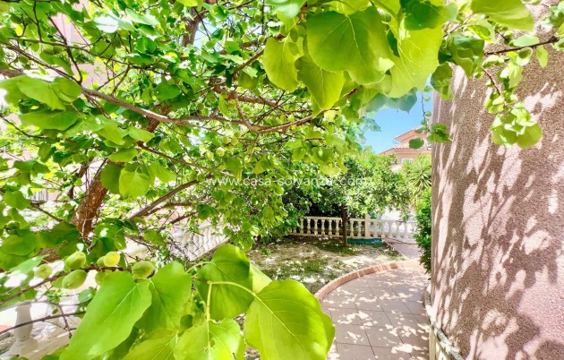 Resale - Villa - Torrevieja - Los Balcones