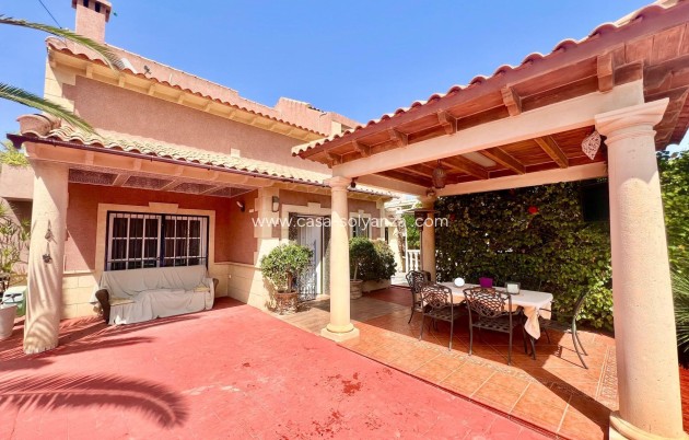Resale - Villa - Torrevieja - Los Balcones