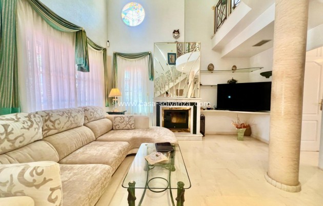 Resale - Villa - Torrevieja - Los Balcones