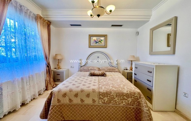 Resale - Villa - Torrevieja - Los Balcones