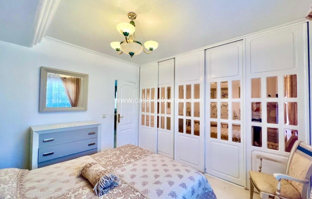 Resale - Villa - Torrevieja - Los Balcones