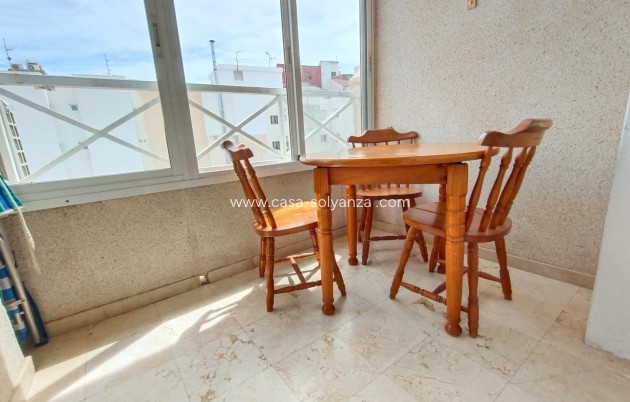 Herverkoop - Appartement / flat - Torrevieja - Playa de los Locos