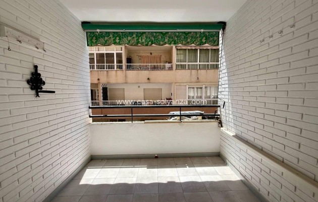 Resale - Apartment / flat - Torrevieja - Playa del Cura