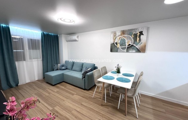 Resale - Apartment / flat - Torrevieja - Estacion Autobuses