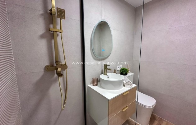 Resale - Apartment / flat - Torrevieja - Habaneras