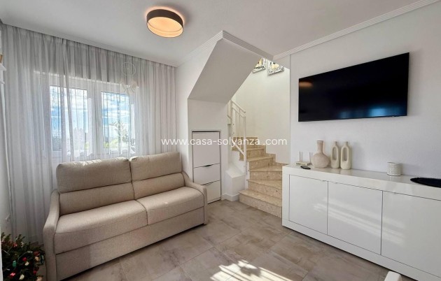 Resale - Apartment / flat - Torrevieja - Nueva Torrevieja