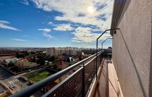 Resale - Apartment / flat - Torrevieja - Nueva Torrevieja