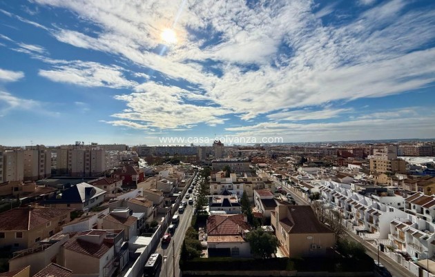 Resale - Apartment / flat - Torrevieja - Nueva Torrevieja