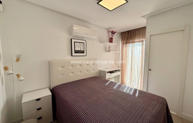 Resale - Apartment / flat - Torrevieja - Nueva Torrevieja