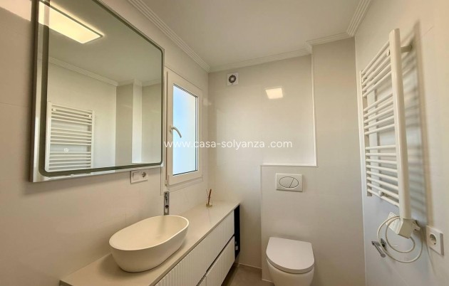 Resale - Apartment / flat - Torrevieja - Nueva Torrevieja