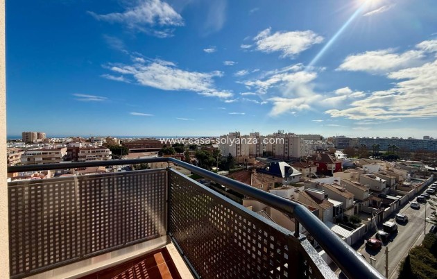 Resale - Apartment / flat - Torrevieja - Nueva Torrevieja