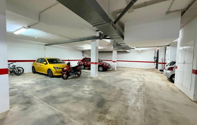 Resale - Apartment / flat - Torrevieja - Nueva Torrevieja