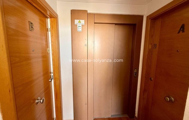 Resale - Apartment / flat - Torrevieja - Nueva Torrevieja