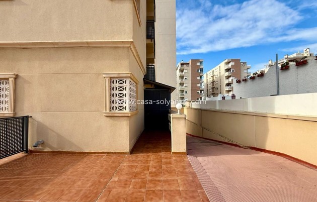 Resale - Apartment / flat - Torrevieja - Nueva Torrevieja