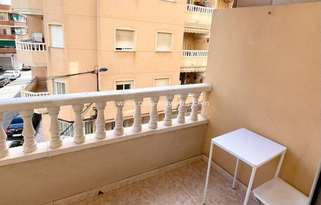 Wiederverkauf - Wohnung - Torrevieja - Center