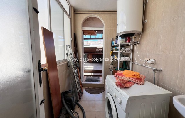Resale - Apartment / flat - Torrevieja - Center